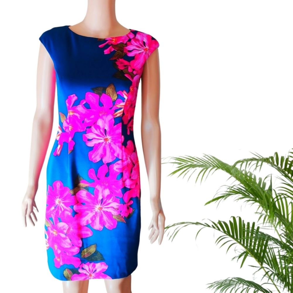 WISP Floral Embroidered Crew Neck Short Sleeve Sheath Dress